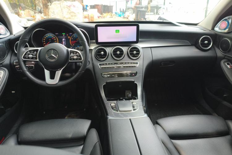 Used Mercedes-Benz C-Class 2019 Restyled C 260 L Sport Edition Center Console
