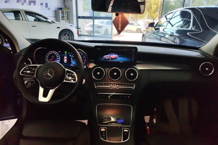 Used Mercedes-Benz C-Class 2019 Restyled C 260 L Sport Edition Center Console