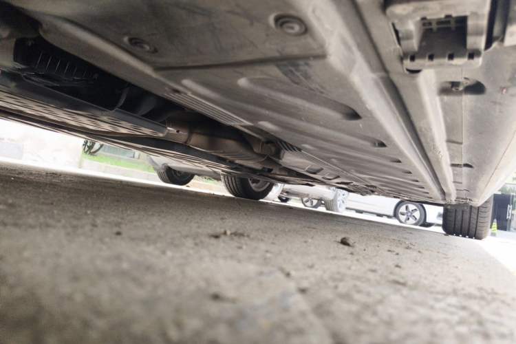Used Mercedes-Benz C-Class 2019 C 260 L Sport Edition Chassis Front Left