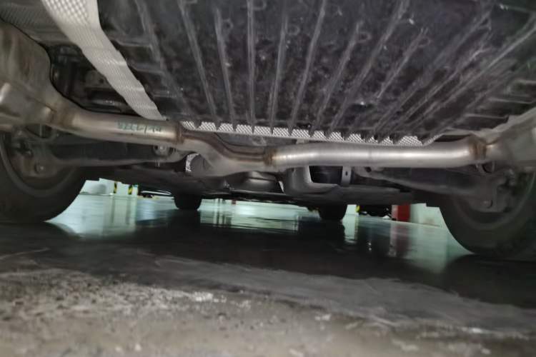 Used Mercedes-Benz C-Class 2019 C 180 L Fashion Edition Sport Version Chassis Rear