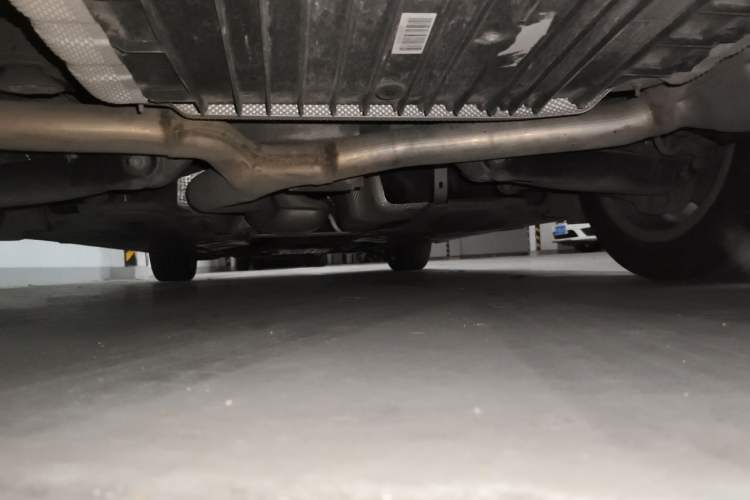 Used Mercedes-Benz C-Class 2019 C 180 L Fashion Edition Sport Version Chassis Rear