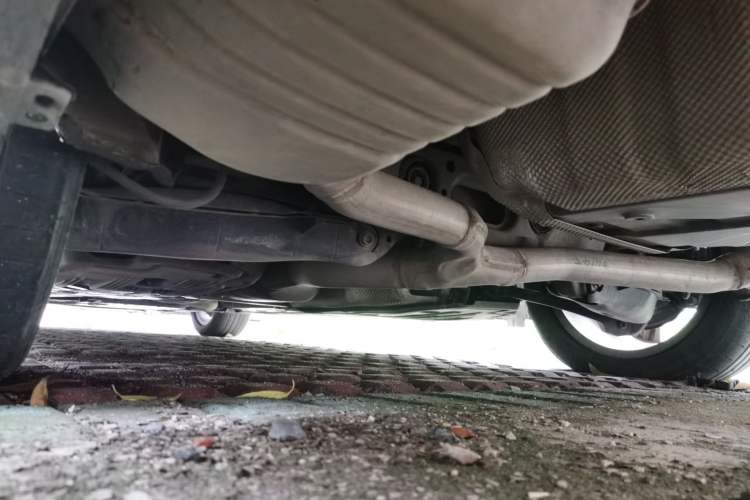 Used Mercedes-Benz C-Class 2019 C 260 L Sport Edition Chassis Rear Left