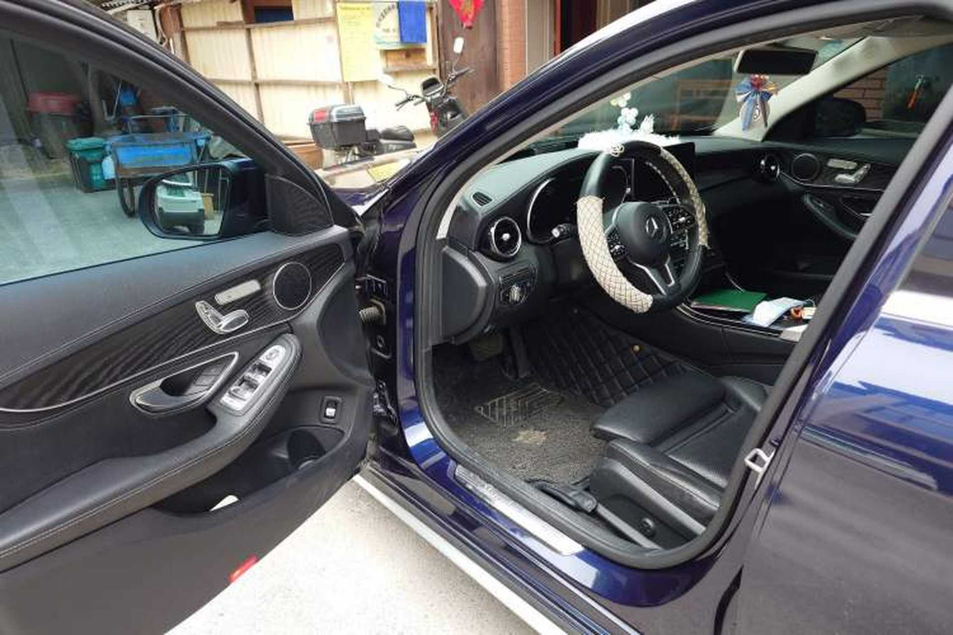 Used Mercedes-Benz C-Class 2019 Restyled C 260 L Sport Edition Driver Seat
