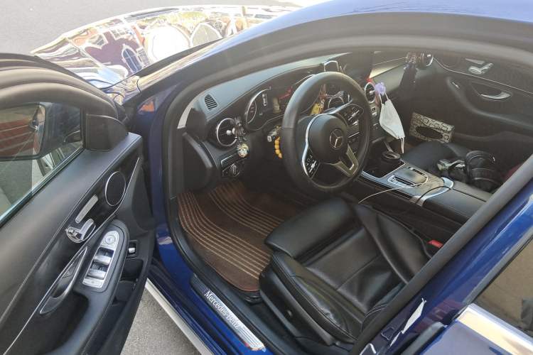 Used Mercedes-Benz C-Class 2019 C 260 L Sport Edition Driver Seat