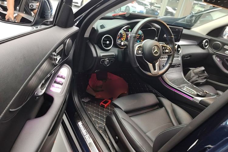Used Mercedes-Benz C-Class 2019 Restyled C 260 L Sport Edition Driver Seat