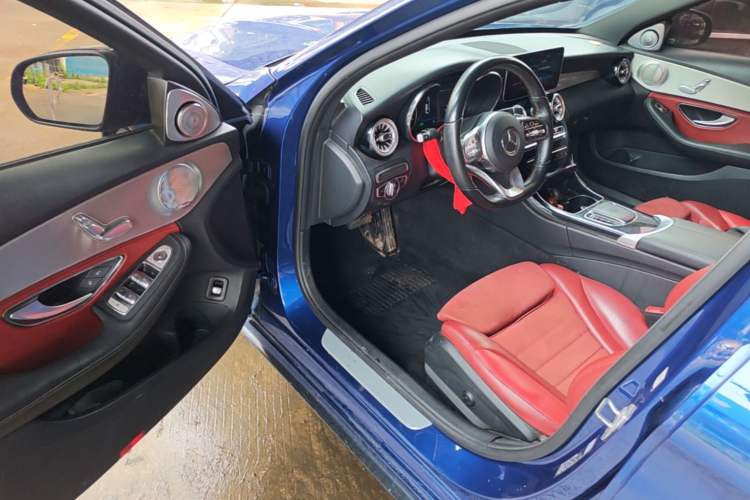 Used Mercedes-Benz C-Class 2019 C 260 Sport Edition Driver Seat