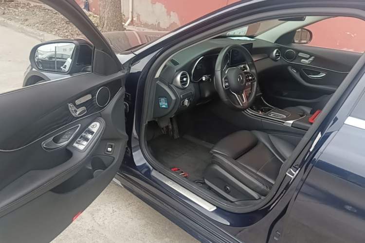 Used Mercedes-Benz C-Class 2019 C 260 Estate Driver Seat
