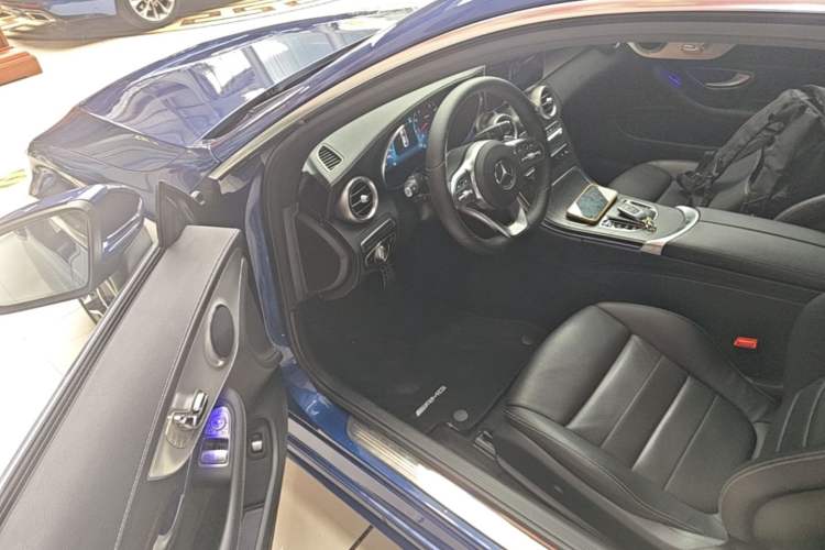 Used Mercedes-Benz C-Class 2019 C 260 Coupe Driver Seat
