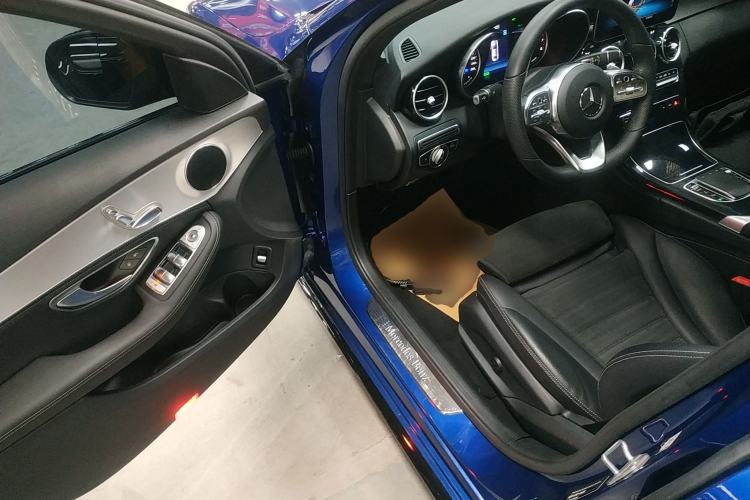 Used Mercedes-Benz C-Class 2019 C 260 Sport Edition Driver Seat