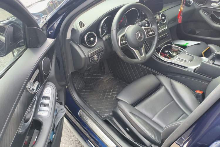 Used Mercedes-Benz C-Class 2019 C 260 L Sport Edition Driver Seat