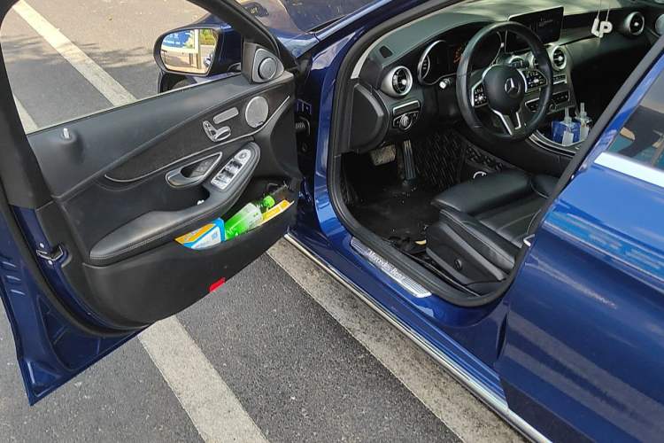 Used Mercedes-Benz C-Class 2019 C 260 L Driver Seat