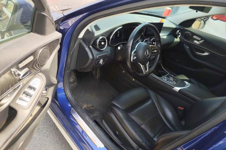 Used Mercedes-Benz C-Class 2019 Restyled C 260 L Sport Edition Driver Seat