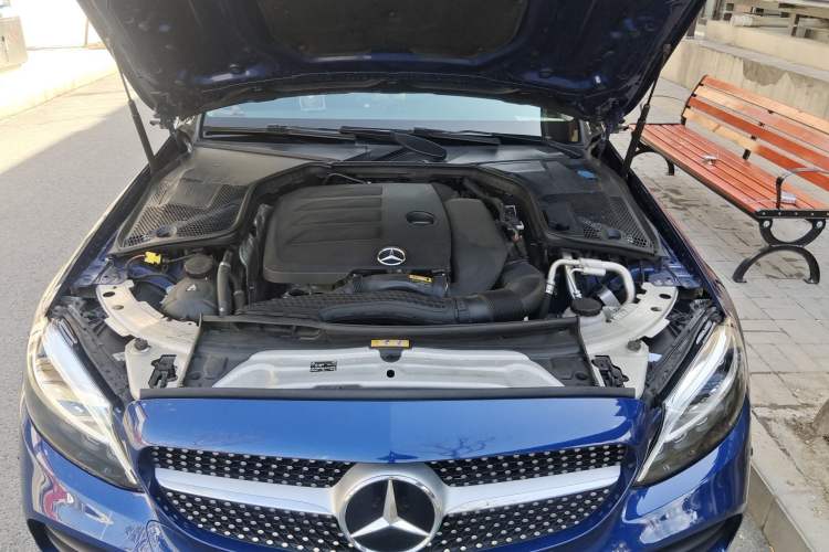 Used Mercedes-Benz C-Class 2019 C 260 L Sport Edition Engine Bay