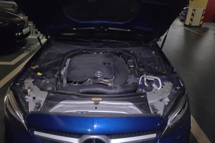 Used Mercedes-Benz C-Class 2019 C 260 Coupe Engine Bay