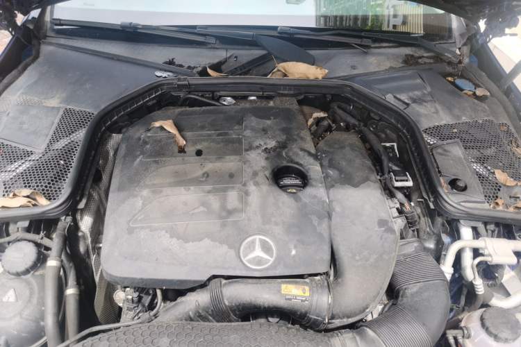 Used Mercedes-Benz C-Class 2019 C 260 L Sport Edition Engine Bay