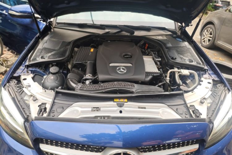 Used Mercedes-Benz C-Class 2019 C 180 L Fashion Edition Sport Version Engine Bay