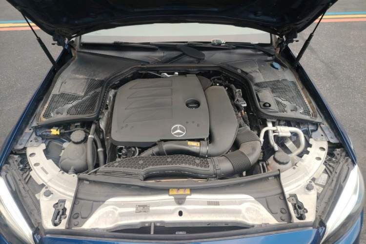 Used Mercedes-Benz C-Class 2019 Restyled C 260 L Sport Edition Engine Bay
