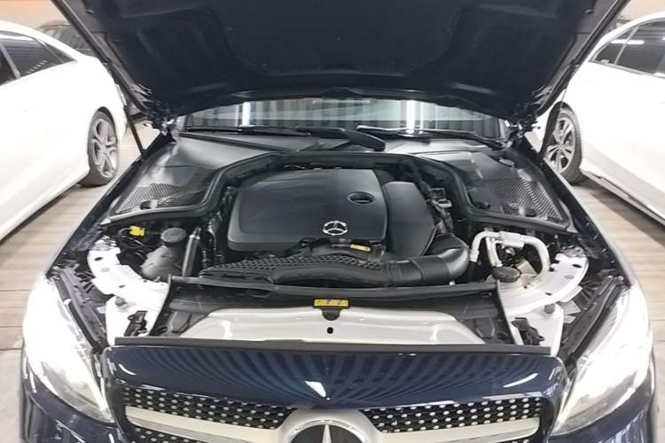 Used Mercedes-Benz C-Class 2019 C 260 Coupe Engine Bay