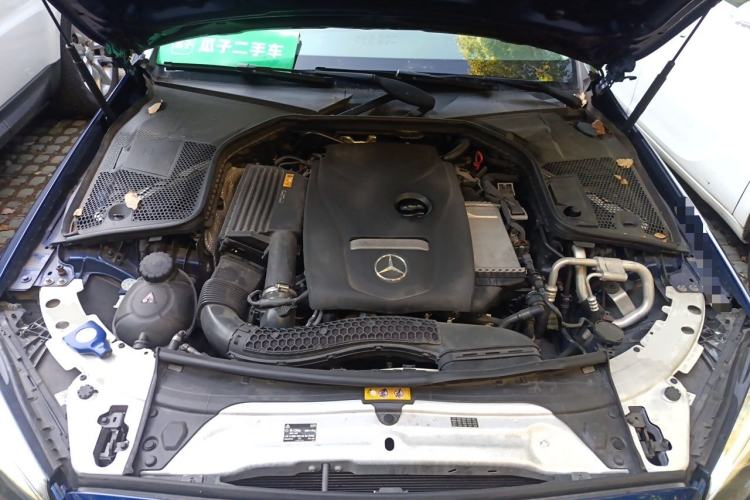 Used Mercedes-Benz C-Class 2019 C 180 L Fashion Edition Sport Version Engine Bay