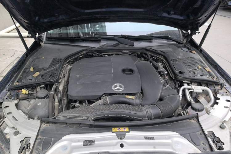 Used Mercedes-Benz C-Class 2019 Restyled C 260 L Sport Edition Engine Bay
