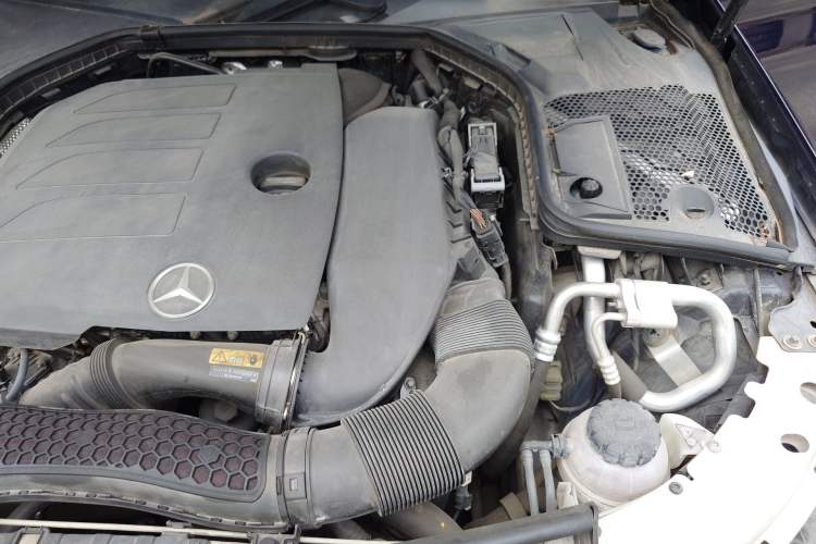 Used Mercedes-Benz C-Class 2019 Restyled C 260 L Sport Edition Engine Bay Left