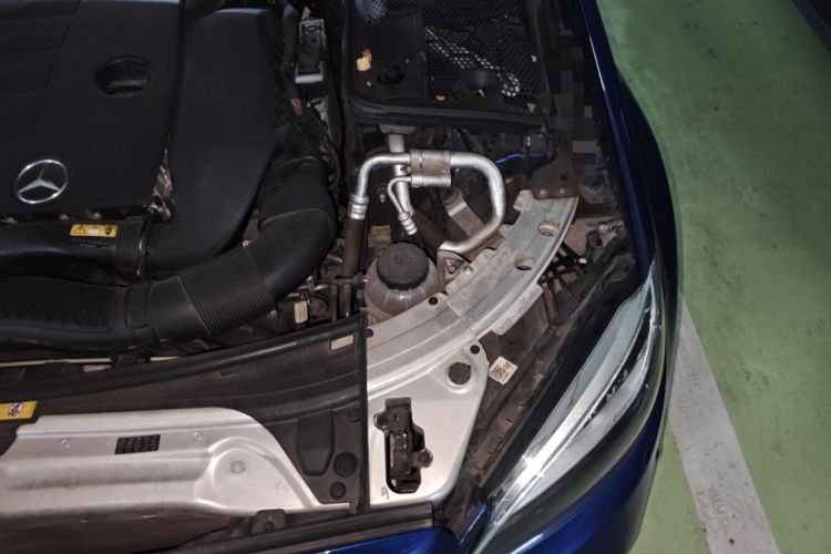 Used Mercedes-Benz C-Class 2019 Restyled C 260 L Sport Edition Engine Bay Left