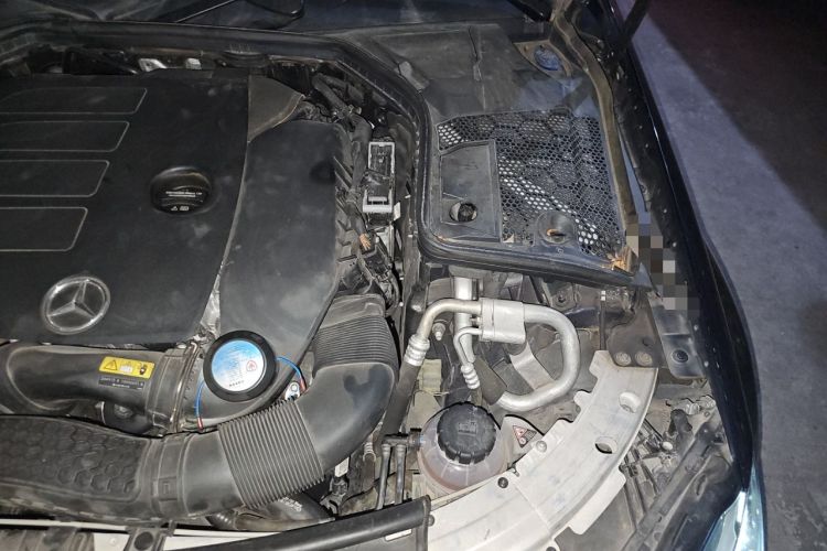 Used Mercedes-Benz C-Class 2019 C 260 L Sport Edition Engine Bay Left
