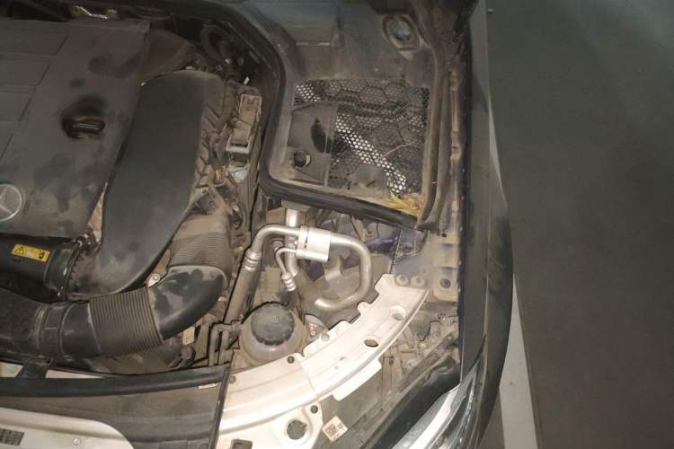 Used Mercedes-Benz C-Class 2019 C 260 Sport Edition Engine Bay Left