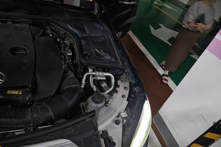Used Mercedes-Benz C-Class 2019 Restyled C 260 L Sport Edition Engine Bay Left