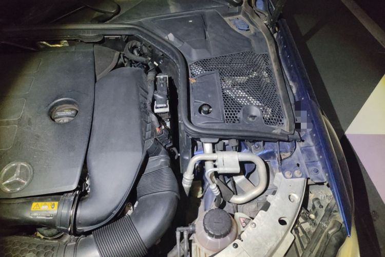 Used Mercedes-Benz C-Class 2019 C 260 Sport Edition Engine Bay Left