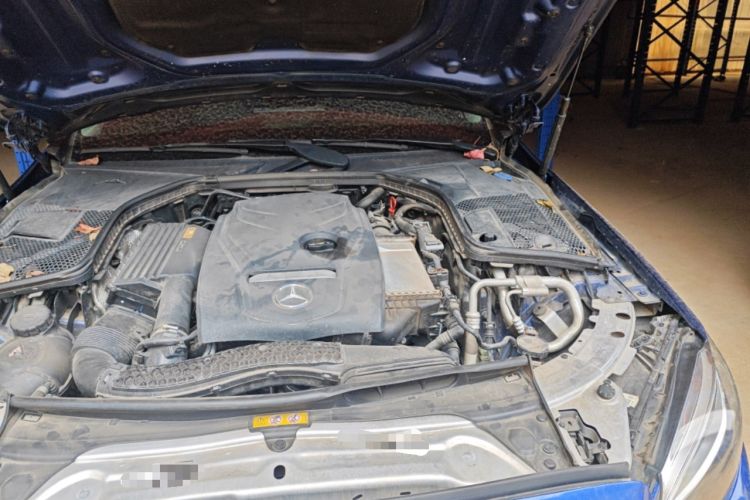 Used Mercedes-Benz C-Class 2019 C 180 L Fashion Edition Sport Version Engine Bay Left