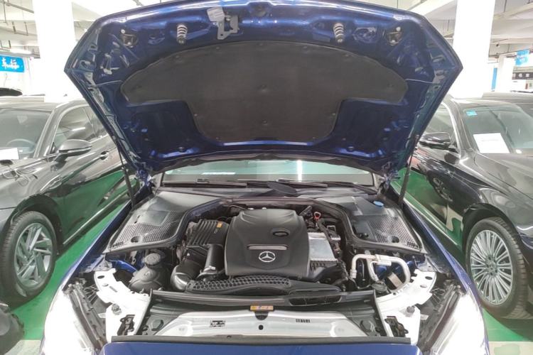 Used Mercedes-Benz C-Class 2019 C 180 L Fashion Edition Sport Version Engine Bay