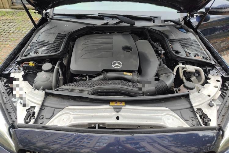 Used Mercedes-Benz C-Class 2019 C 260 Estate Engine Bay