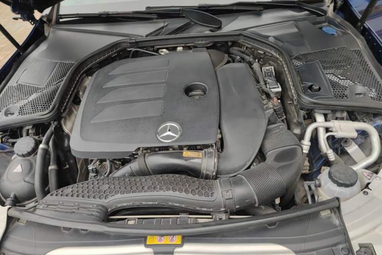 Used Mercedes-Benz C-Class 2019 Restyled C 260 L Sport Edition Engine Bay
