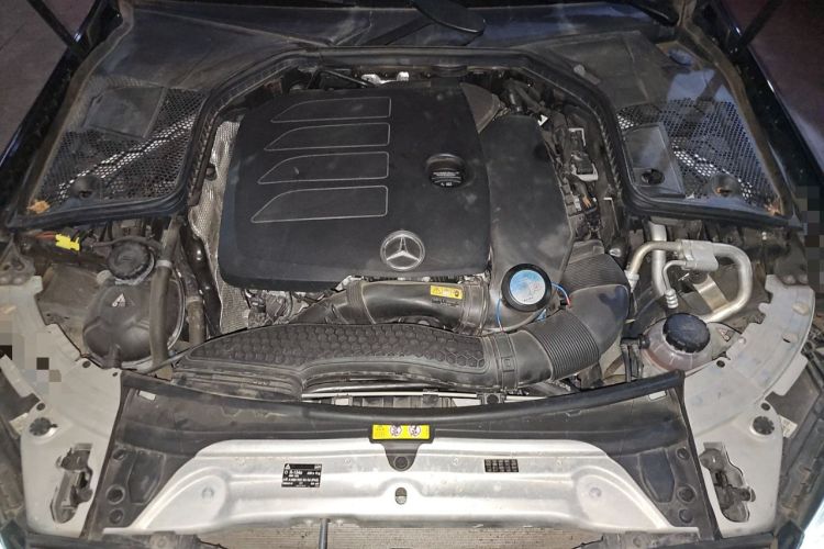 Used Mercedes-Benz C-Class 2019 C 260 L Sport Edition Engine Bay