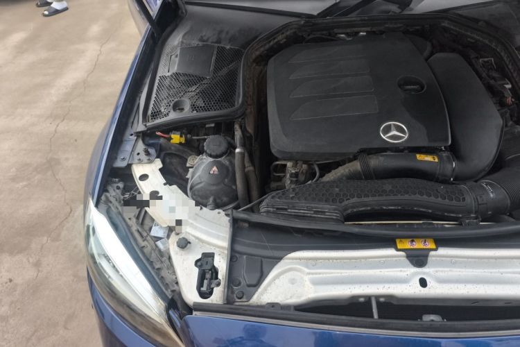 Used Mercedes-Benz C-Class 2019 C 260 Coupe Engine Bay Right