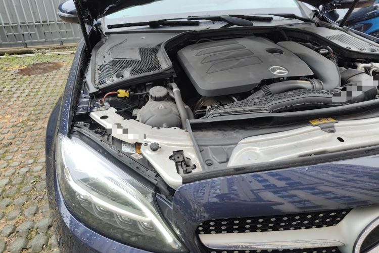 Used Mercedes-Benz C-Class 2019 C 260 Estate Engine Bay Right