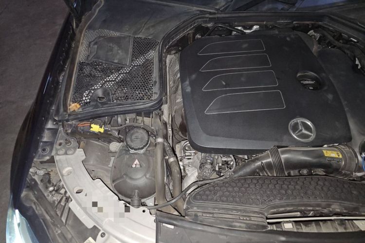 Used Mercedes-Benz C-Class 2019 C 260 L Sport Edition Engine Bay Right