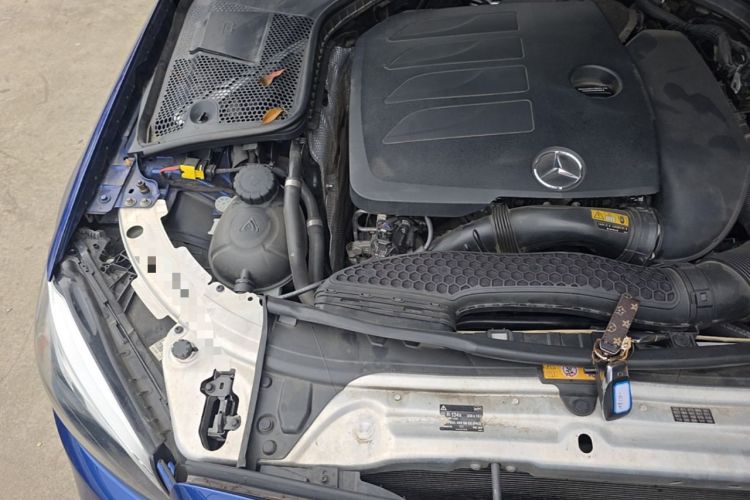 Used Mercedes-Benz C-Class 2019 C 260 L Sport Edition Engine Bay Right