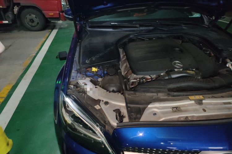 Used Mercedes-Benz C-Class 2019 Restyled C 260 L Sport Edition Engine Bay Right