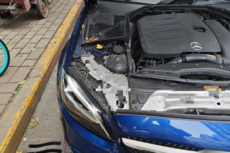 Used Mercedes-Benz C-Class 2019 C 260 L Sport Edition Engine Bay Right