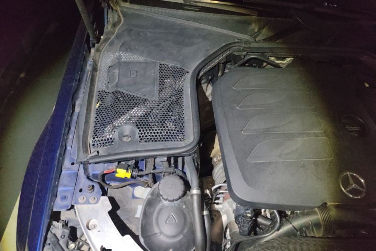Used Mercedes-Benz C-Class 2019 C 260 Sport Edition Engine Bay Right