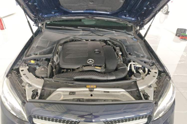 Used Mercedes-Benz C-Class 2019 Restyled C 260 L Sport Edition Engine Bay