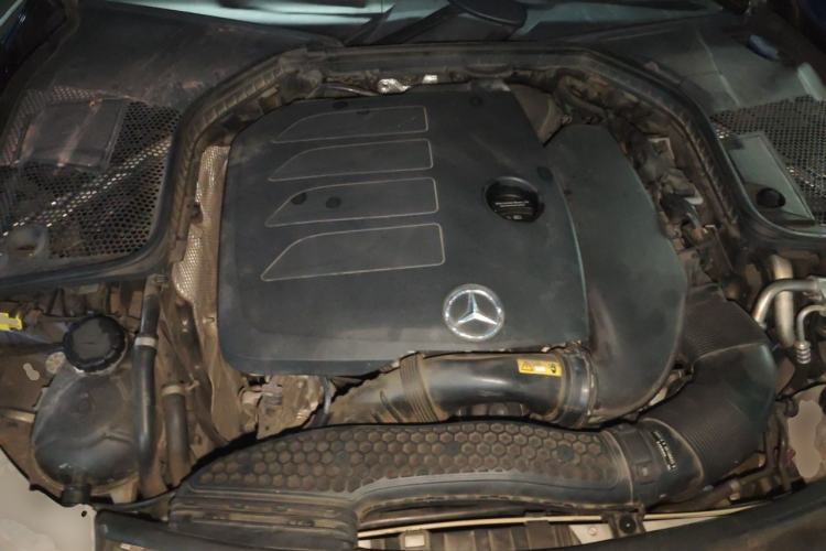 Used Mercedes-Benz C-Class 2019 C 260 Coupe Engine Bay