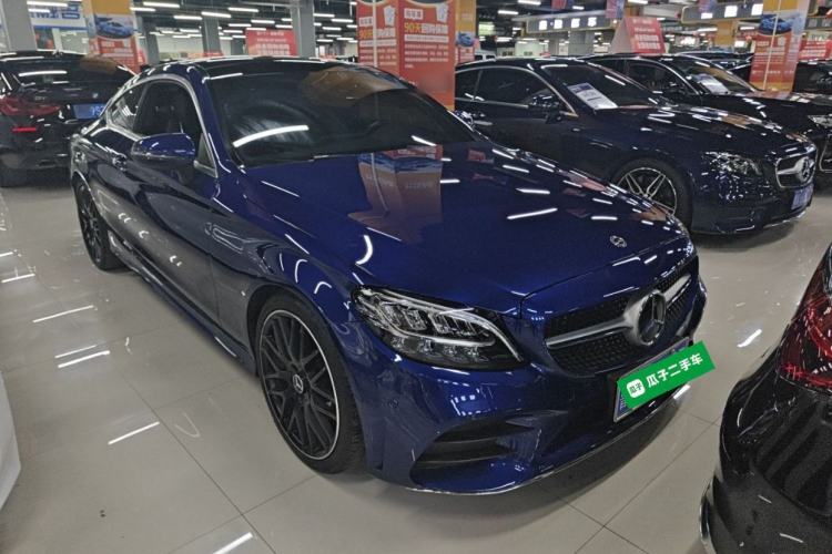 Used Mercedes-Benz C-Class 2019 C 260 Coupe Exterior 1