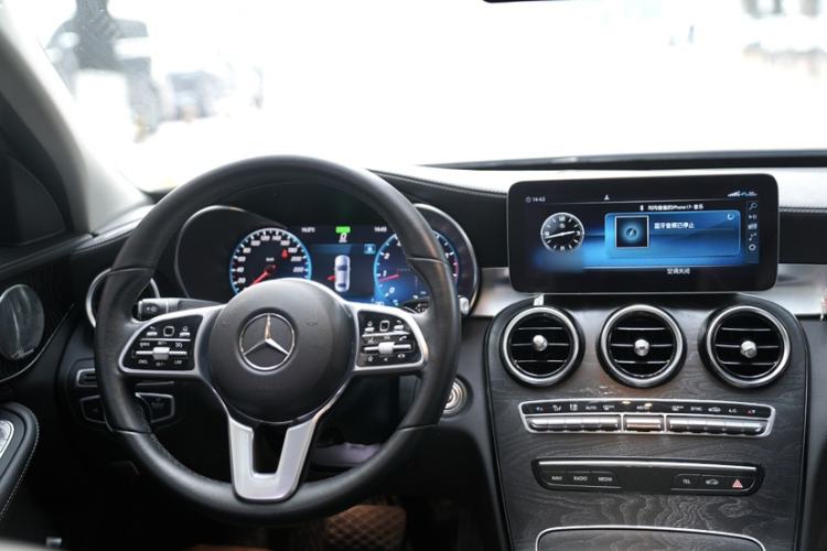 Used Mercedes-Benz C-Class 2019 Restyled C 260 L Sport Edition Exterior 2