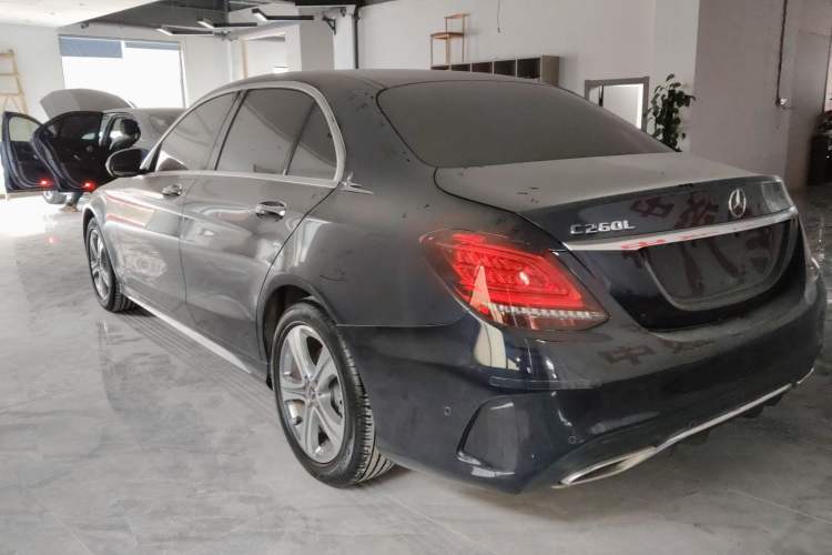 Used Mercedes-Benz C-Class 2019 Restyled C 260 L Sport Edition Exterior 2