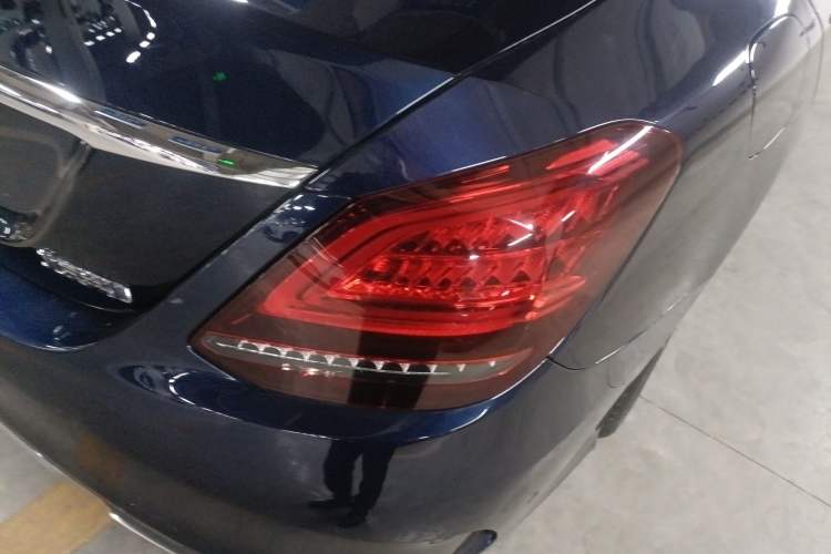 Used Mercedes-Benz C-Class 2019 C 260 L Sport Edition Exterior 3