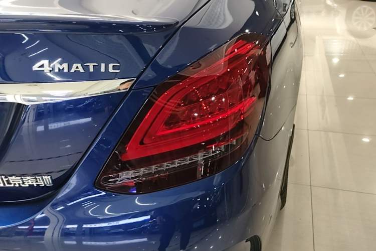 Used Mercedes-Benz C-Class 2019 C 260 Sport Edition Exterior 3