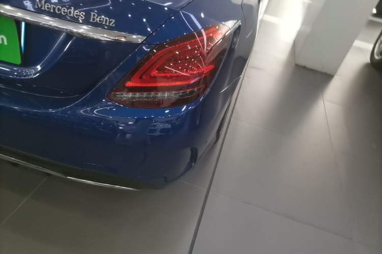 Used Mercedes-Benz C-Class 2019 C 260 L Sport Edition Exterior 3